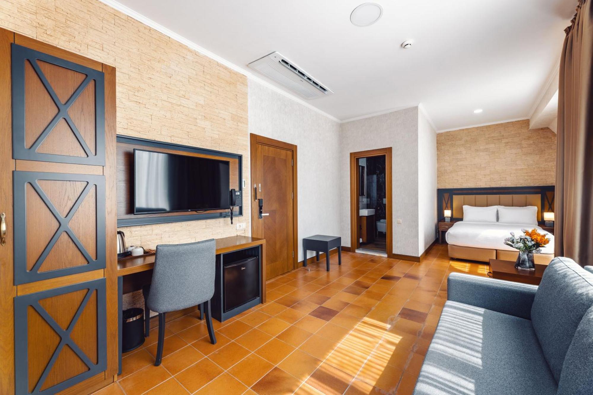 Hotel Chateau Kvirike Boboqvati Kültér fotó