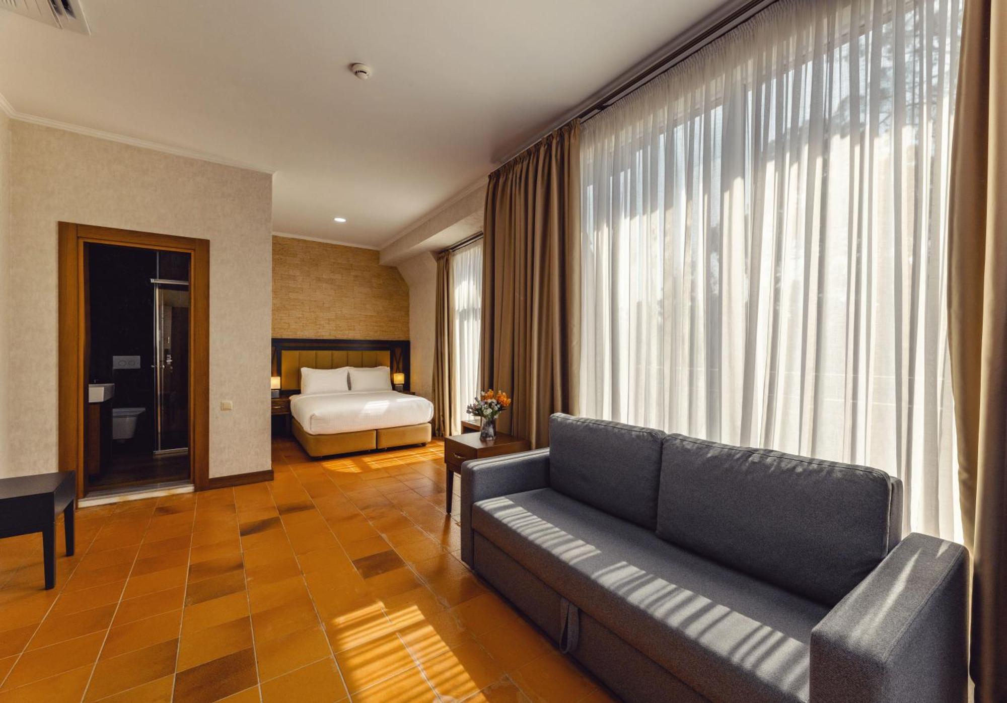 Hotel Chateau Kvirike Boboqvati Kültér fotó